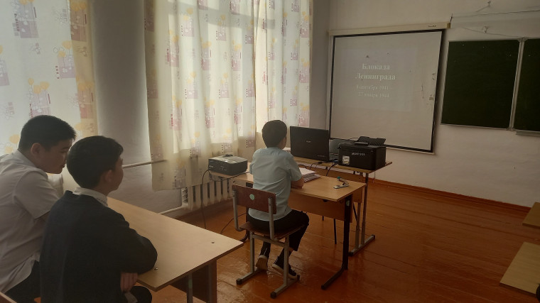 Всероссийский урок памяти "Блокадный хлеб".